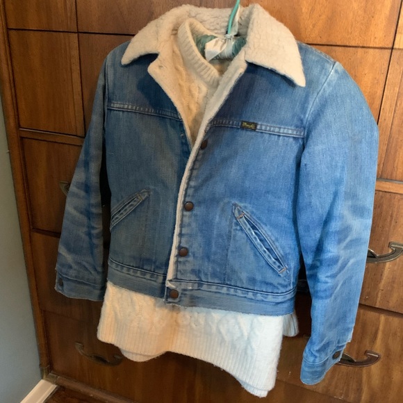 Irish Wool Fisherman’s Sweater - Picture 7 of 7